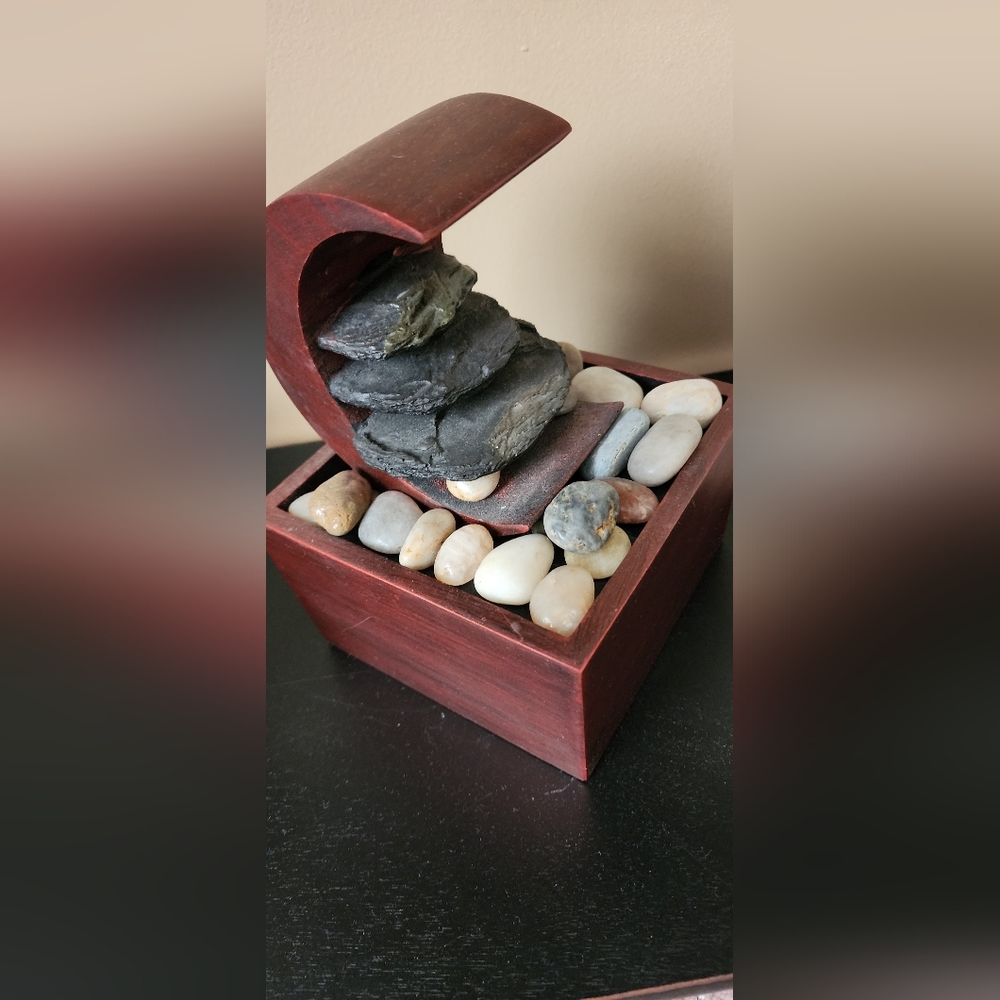 NIB -Elements Waterfall Tabletop Waterfall with optional musicbox feature